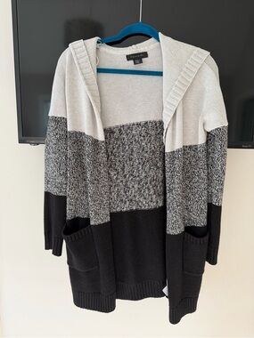 Tahari Black, Gray & Cream Hooded Colorblock Open Cardigan
